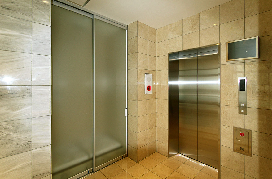 エレベータホール