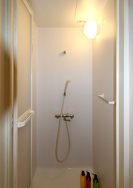 シャワールーム